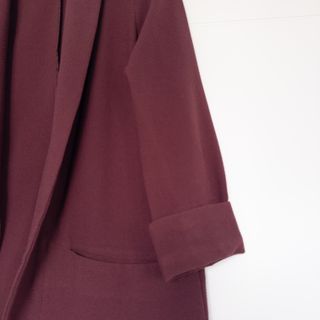 Blazer / americana granate abierta con bolsillos