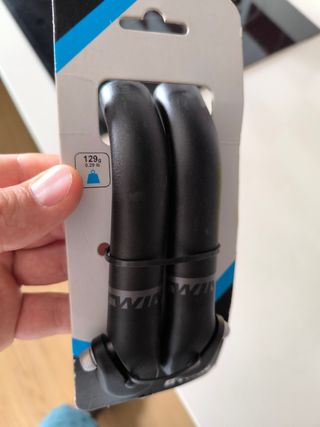 Cuernos bici B'Twin cortos