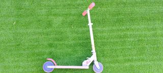 Patinete infantil rosa
,Regalo Gratis