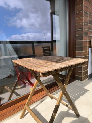 Mesa plegable madera Askholem marrón