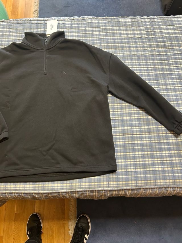 Sudadera negra Calvin Klein Jeans