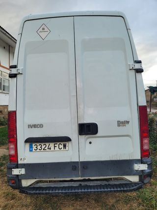 Iveco 35s14  más largo y alto de su gama 2007