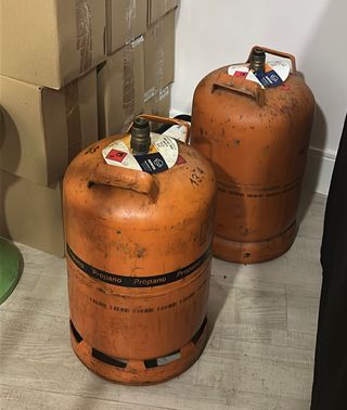 2 Botellas usadas