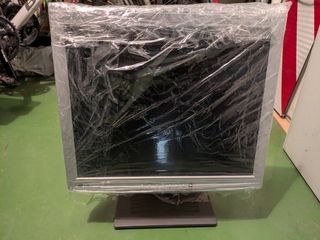 Monitor LG Flatron L1710S para PC