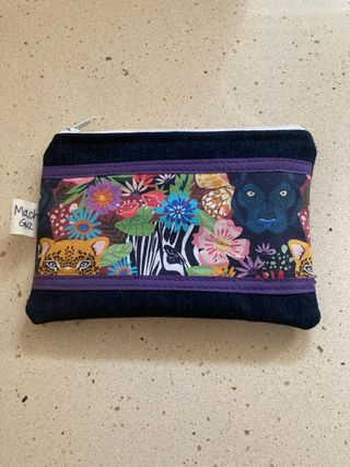 Monedero estampado animales