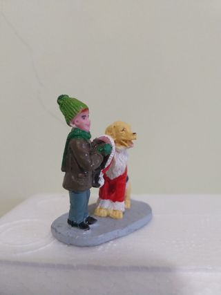 Figura Niño y Perro Navidad