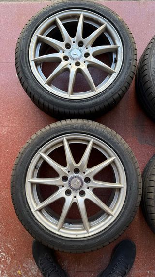 4 Llantas 17" Mercedes - cubiertas nuevas