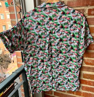 Camisa hawaiana flamencos Brasil