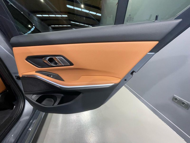 BMW Serie 3 2023, foto 15