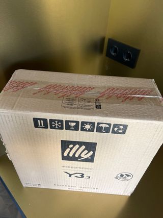 Cafetera illy Y3.3 Iperespresso
Nueva. 
