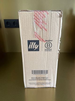 Cafetera illy Y3.3 Iperespresso
Nueva. 