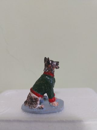 Figura Perro Sweater Navidad