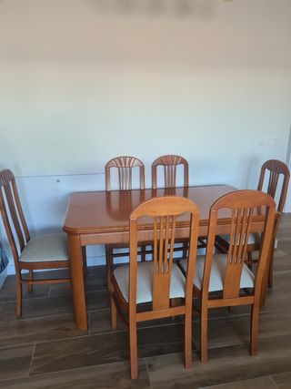 Mesa de madera maciza extensible - 6 sillas