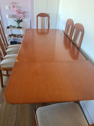 Mesa de madera maciza extensible - 6 sillas