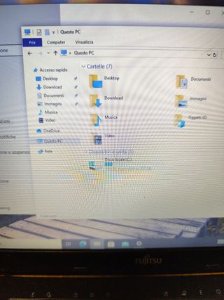 Notebook Fujitsu LifeBook P701 - 6GB RAM, SSD 256G