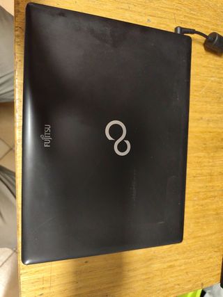 Notebook Fujitsu LifeBook P701 - 6GB RAM, SSD 256G