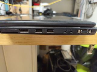 Notebook Fujitsu LifeBook P701 - 6GB RAM, SSD 256G