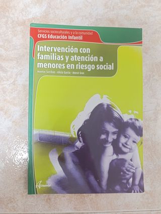 Intervención con familias y atención a menores.