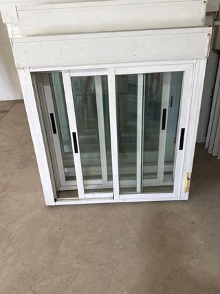 Ventana corredera aluminio blanca
anch115 alt121