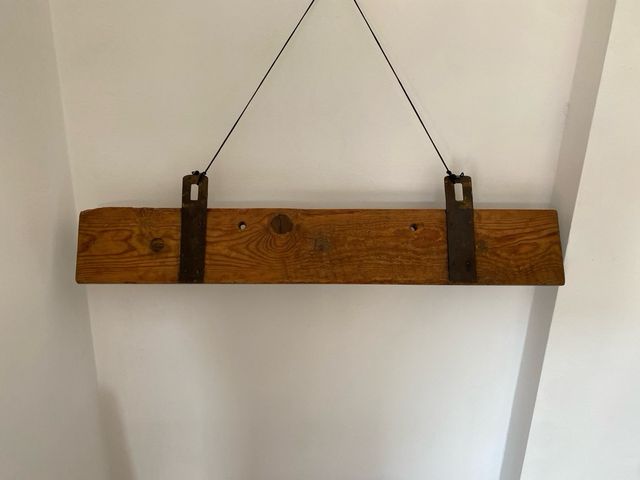 COLGADOR ANTIGUO RÚSTICO ARTESANAL HECO DE MADERA