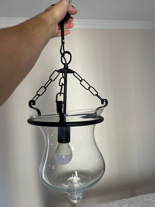 Lámpara colgante de metal y cristal