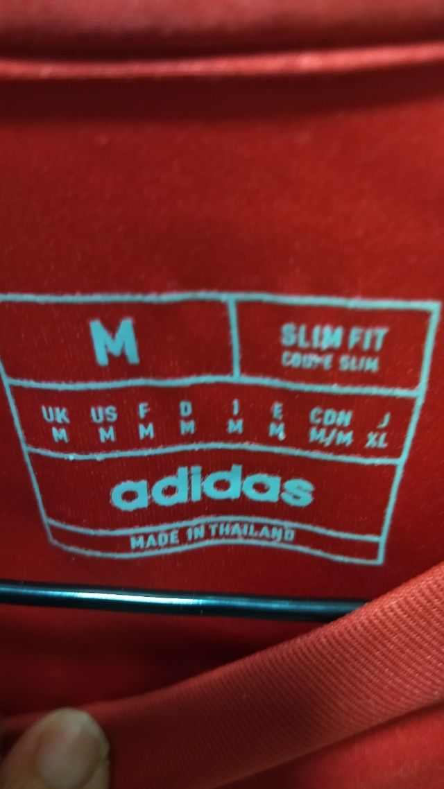 Camiseta Manchester United 2024/25