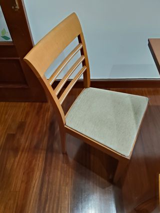 Mesa comedor madera extensible con 4 sillas