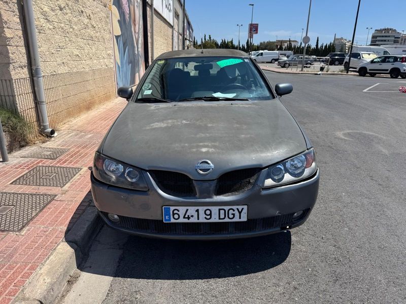 Nissan Almera 2005 - foto 1