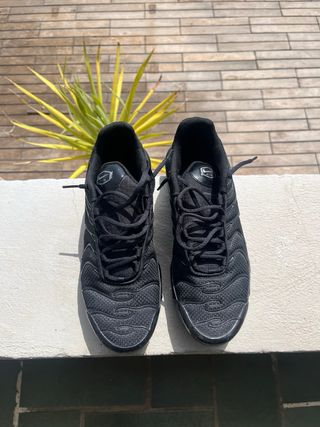 Nike Air Max Plus TN negras