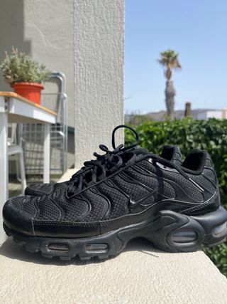 Nike Air Max Plus TN negras