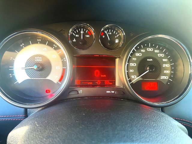 Peugeot RCZ 1.6 THP 199KW (270CV)