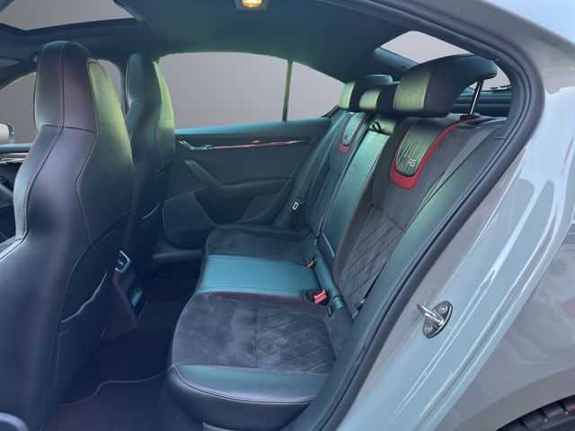 Skoda Octavia 2.0 TSI 180kW (245CV) DSG RS