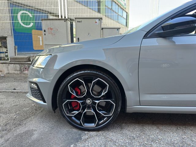 Skoda Octavia 2.0 TSI 180kW (245CV) DSG RS