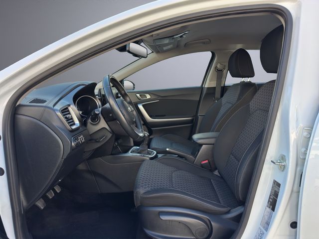 Kia Ceed 1.0 T-GDi 88kW (120CV) Drive