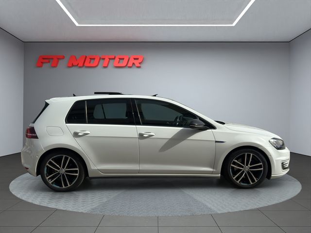 Volkswagen Golf GTE 1.4 TSI e-Power 150kW (204CV) DSG