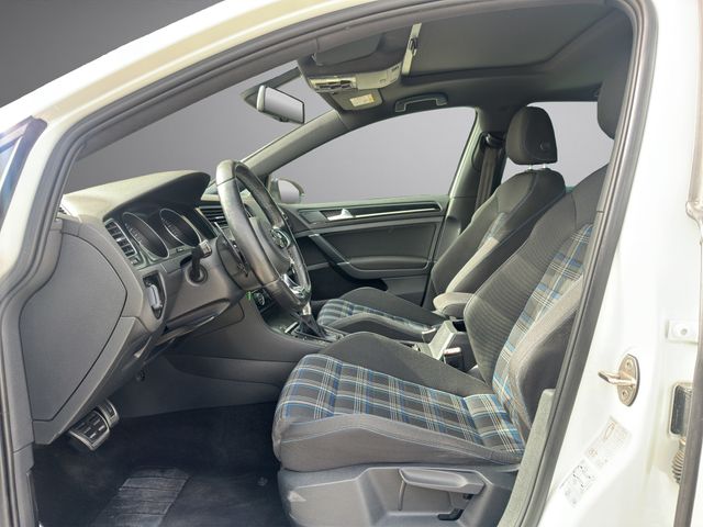 Volkswagen Golf GTE 1.4 TSI e-Power 150kW (204CV) DSG