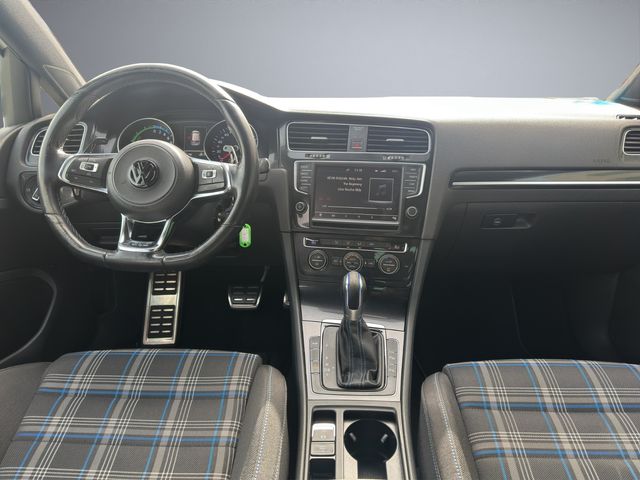 Volkswagen Golf GTE 1.4 TSI e-Power 150kW (204CV) DSG