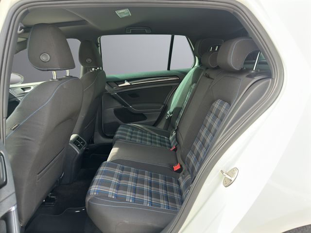 Volkswagen Golf GTE 1.4 TSI e-Power 150kW (204CV) DSG
