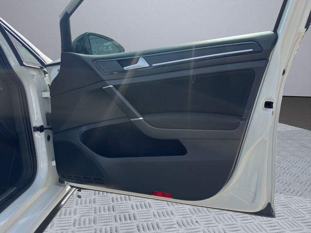 Volkswagen Golf GTE 1.4 TSI e-Power 150kW (204CV) DSG