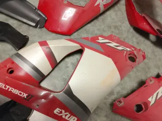 Yamaha R1 2001 - Carburación 4000 negociable