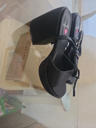 Sandalias Ulanka negras tacón 39
