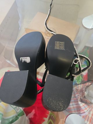 Sandalias Ulanka negras tacón 39