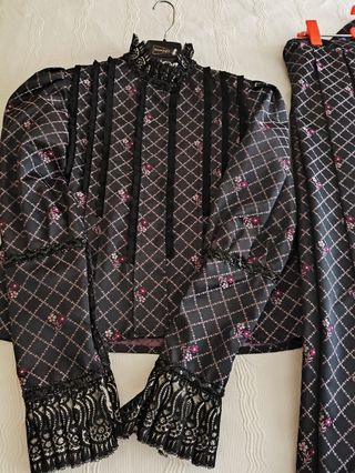 Traje regional mujer - Negro y morado