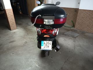 Kymco Superdink 300i ABS - Scooter