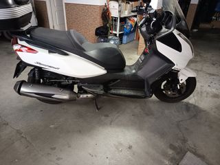 Kymco Superdink 300i ABS - Scooter