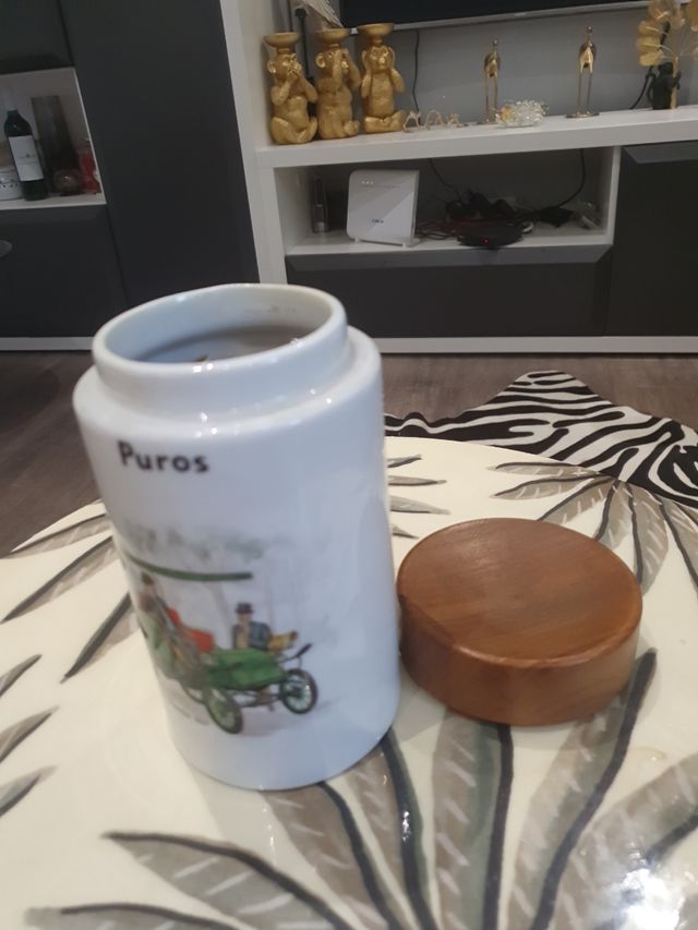 Pentola P.Waverlei 1907 - Con sigari