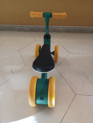 Correpasillos infantil verde 1-2 años