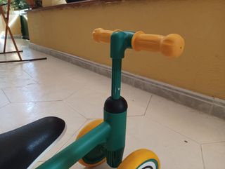 Correpasillos infantil verde 1-2 años