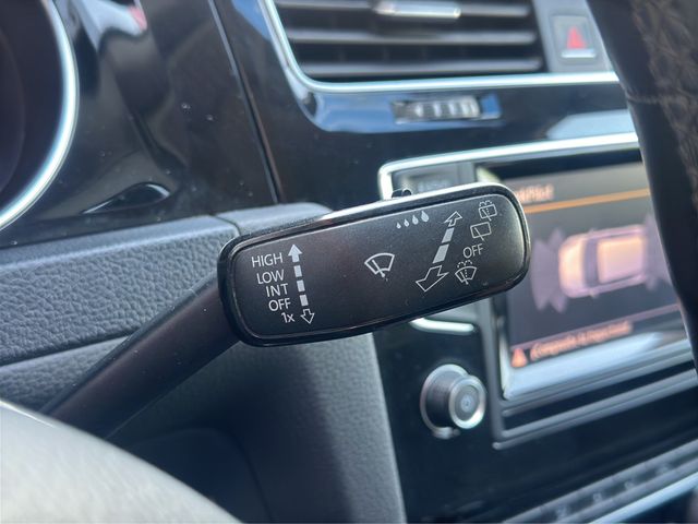 VOLKSWAGEN Golf Sport 1.6 TDI 105cv BMT