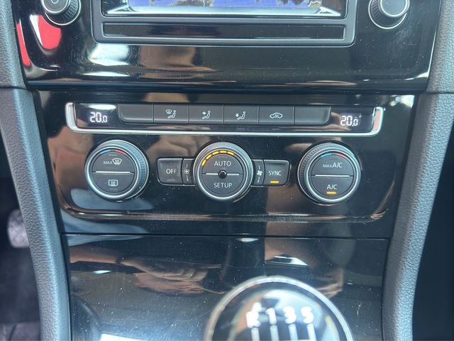 VOLKSWAGEN Golf Sport 1.6 TDI 105cv BMT